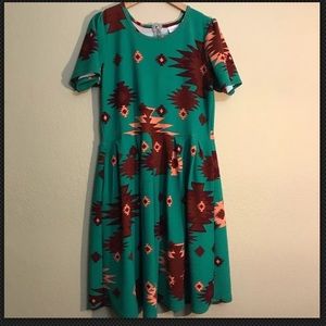 LuLaRoe Amelia Dress 2XL 22-24 Green Aztec pockets